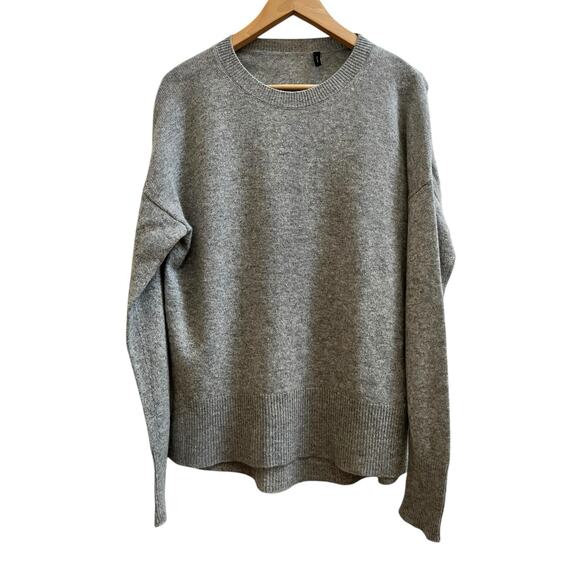 Theory Karenia L Gray Cashmere Crew Neck Pullover Sweater Size XL Lightweight - Picture 3 of 14
